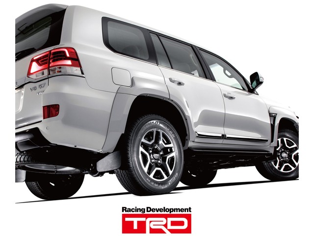 Land Cruiser 200 2015- Расширители арок TRD, крашенные