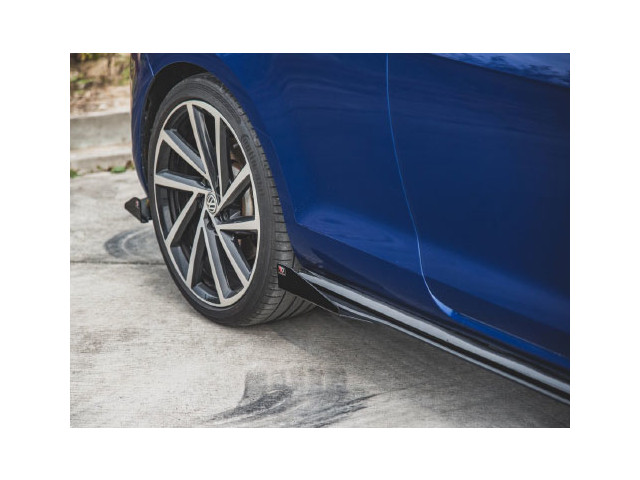 Golf VII R-line 17-19 Накладки на боковые пороги V6, черные, 2 штуки