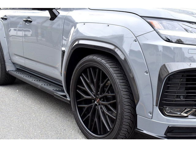 LX 2022- Расширители крыльев Liberty Walk