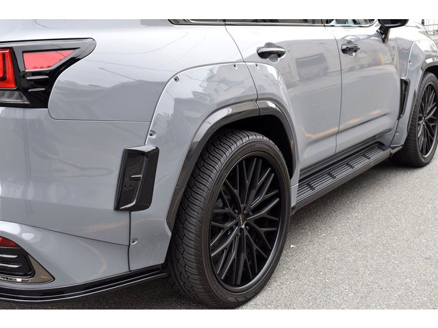 LX 2022- Расширители крыльев Liberty Walk