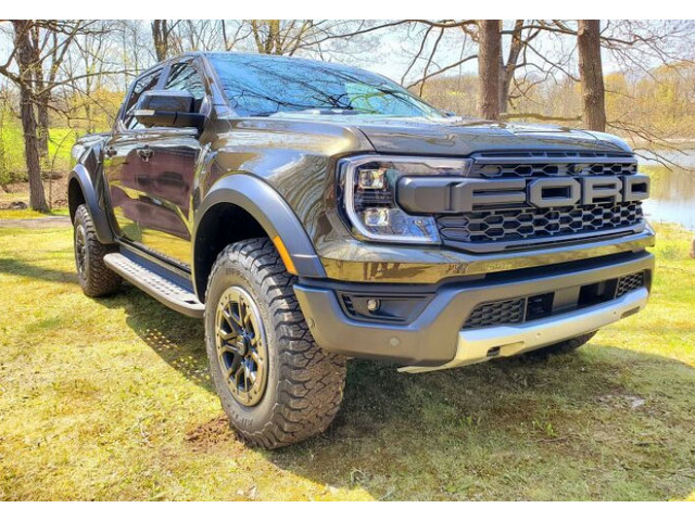 Ford Ranger 2022- Пороги ступени подножки в стиле Raptor, 2023 2024 2025 2026 2027