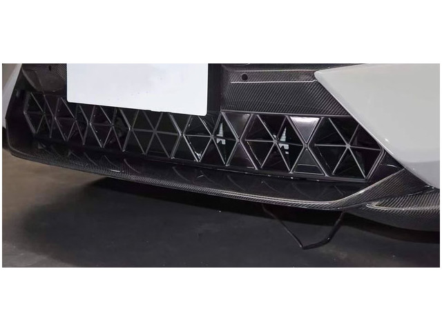 Lotus Eletre 2022- Передняя нижняя часть бампера карбон, 2023 2024 2025 2026