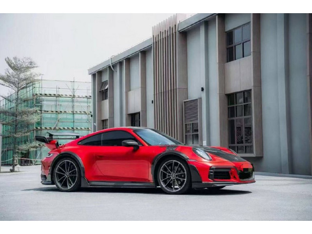 Porsche 911 992 Комплект карбновых элементов