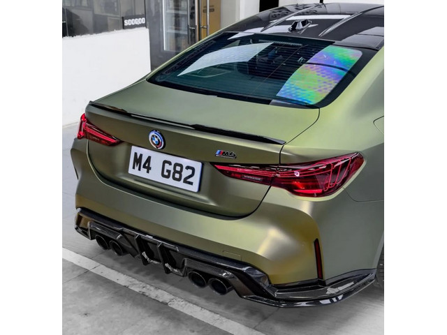 BMW M4 G82 Диффузор заднего бампера карбон Ivanson
