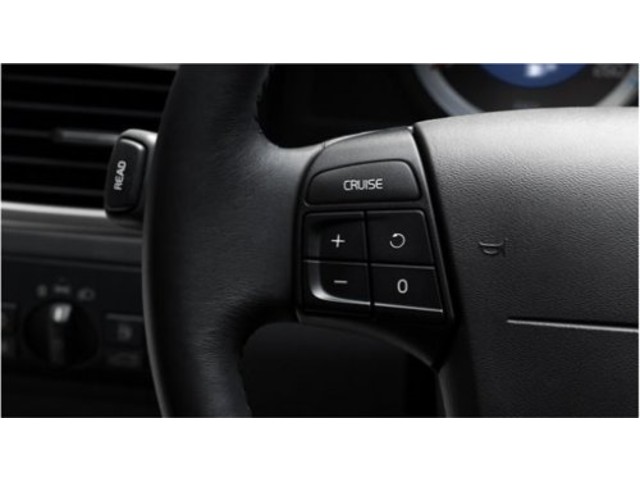 Volvo XC60 Круиз-контроль